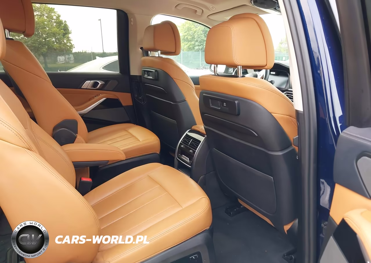 2021 BMW X7 xDrive40I VIN:5UXCW2C08M9G12615 - 8