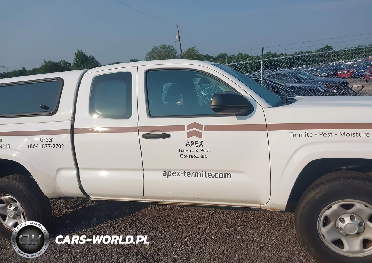2018 Toyota Tacoma Sr VIN:5TFRX5GN7JX105712 - 13