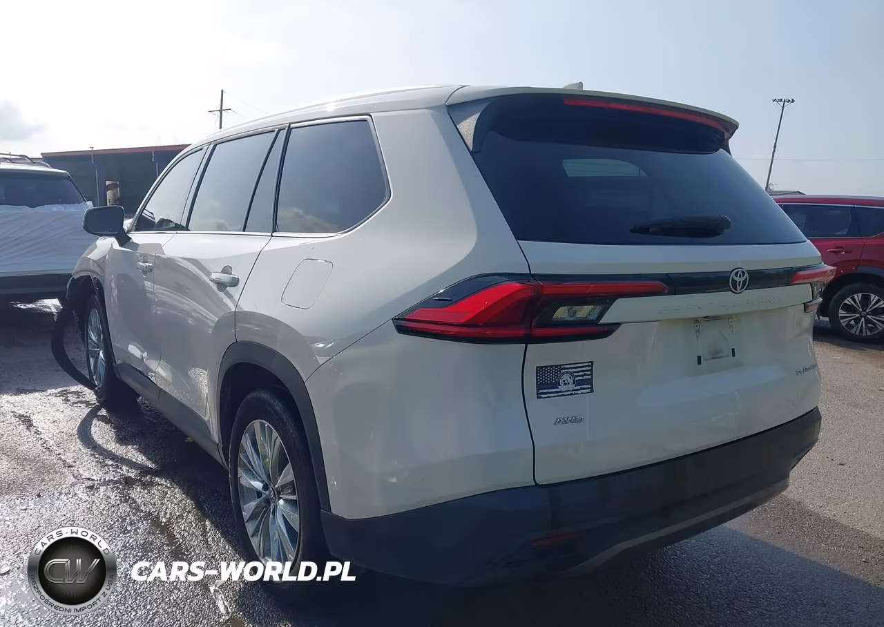 2024 Toyota Grand Highlander Platinum VIN:5TDAAAB50RS031601 - 3