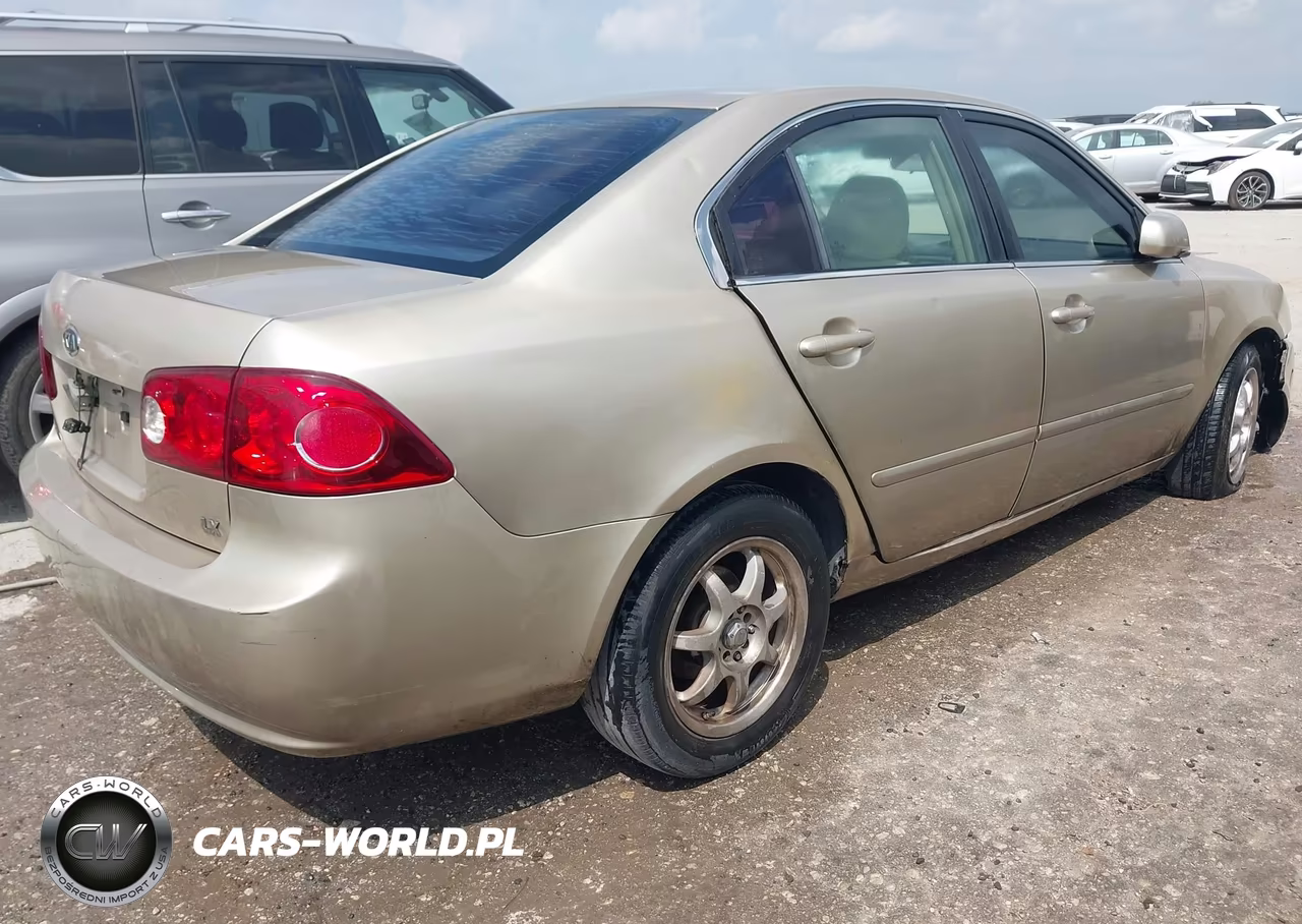 2007 Kia Optima Lx VIN:KNAGE123375129762 - 4
