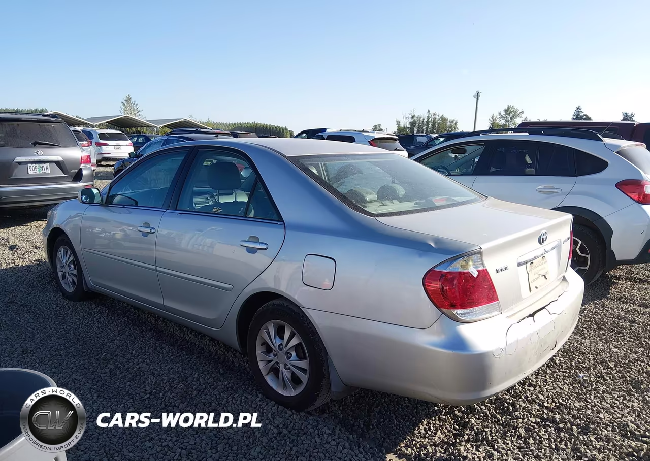 2006 Toyota Camry Le VIN:4T1BE32K76U146208 - 3