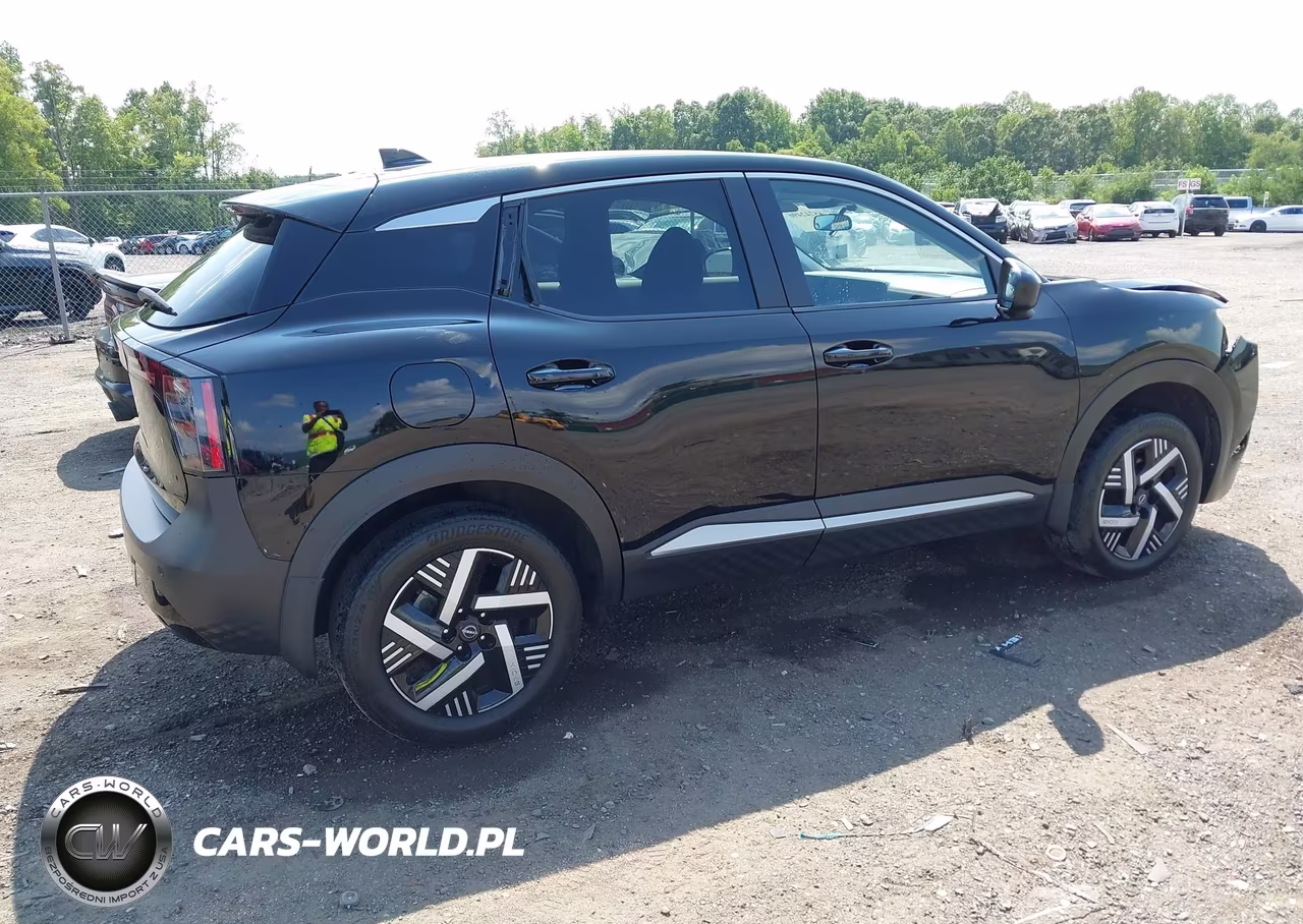 2025 Nissan Kicks Sv Fwd VIN:3N8AP6CA6SL319324 - 4