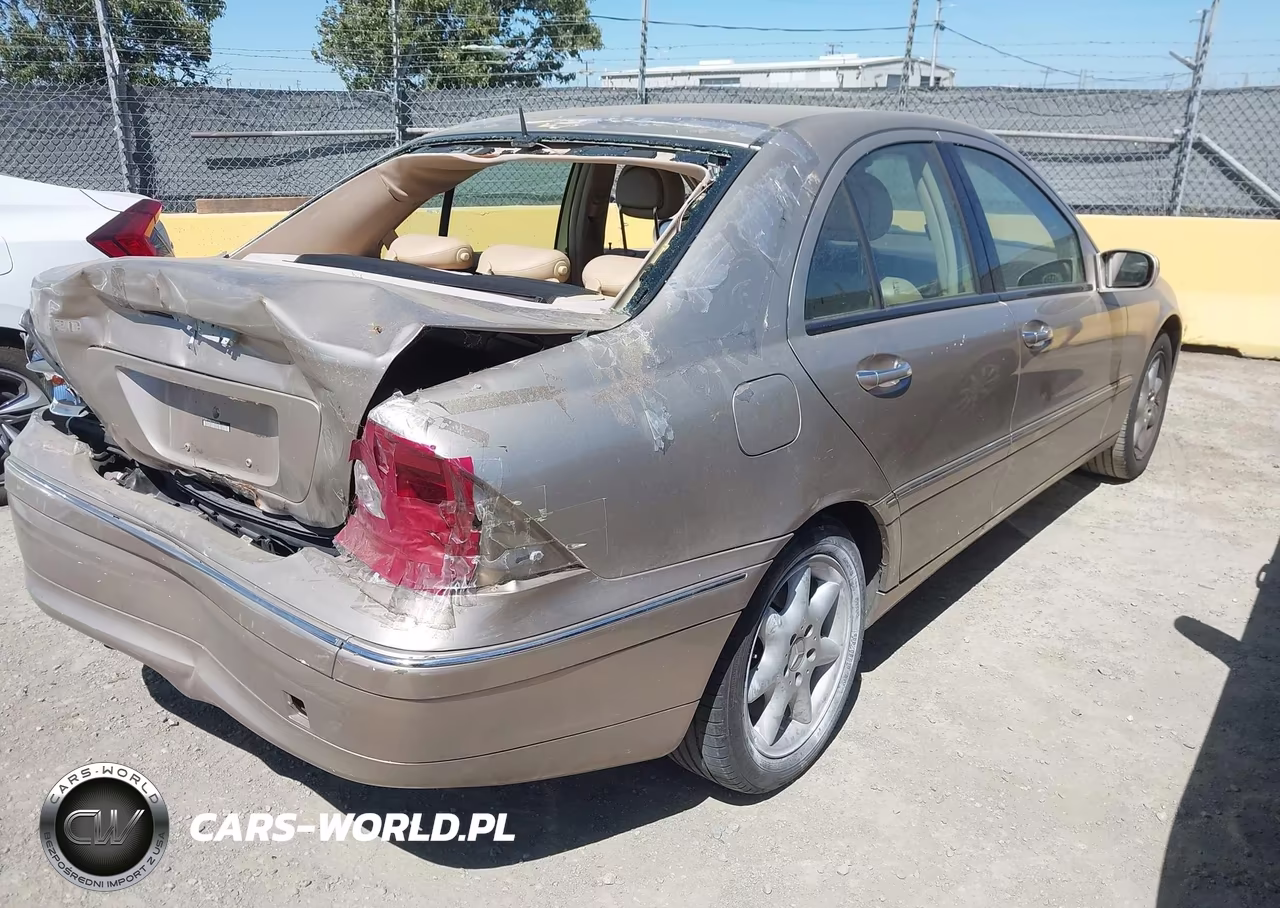 2001 Mercedes-Benz C 320 VIN:WDBRF64J21F072990 - 4
