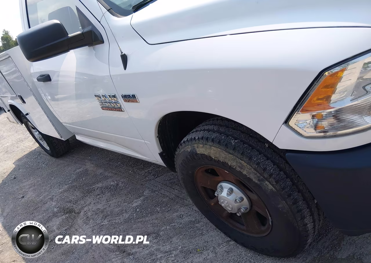 2015 Ram 2500 Tradesman VIN:3C7WR4AT9FG704818 - 15
