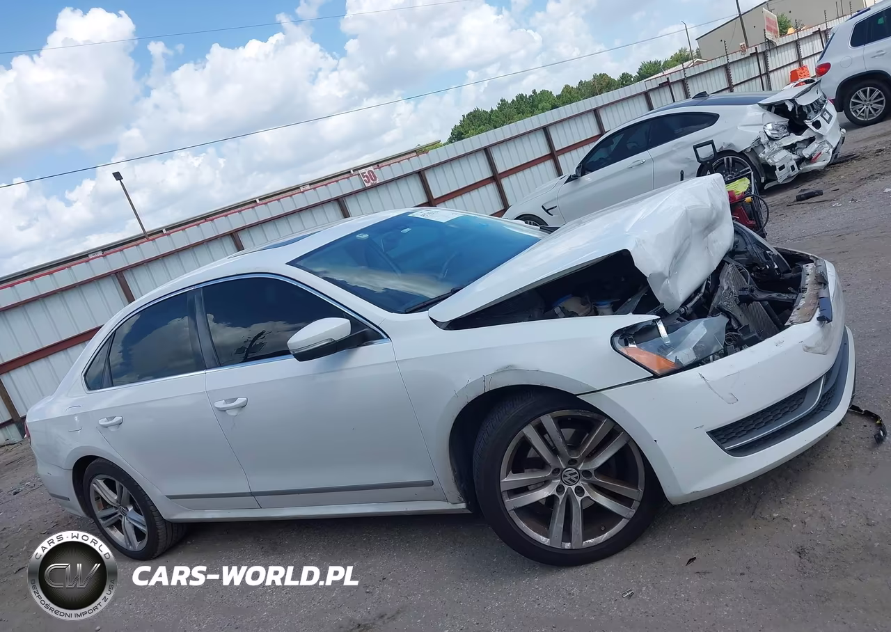 2013 Volkswagen Passat 2.5L Sel VIN:1VWCH7A33DC021529 - 13