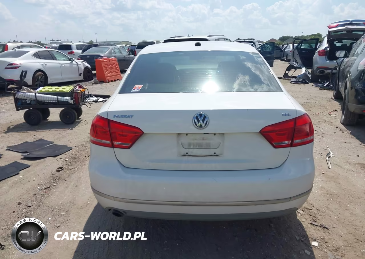 2013 Volkswagen Passat 2.5L Sel VIN:1VWCH7A33DC021529 - 16