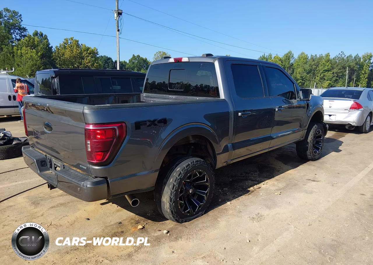 2022 Ford F-150 Xlt VIN:1FTFW1E80NKE93462 - 4
