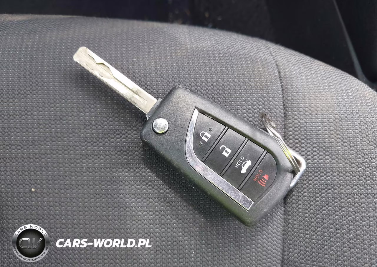 2020 Toyota Corolla Le VIN:JTDEPRAE3LJ014568 - 11