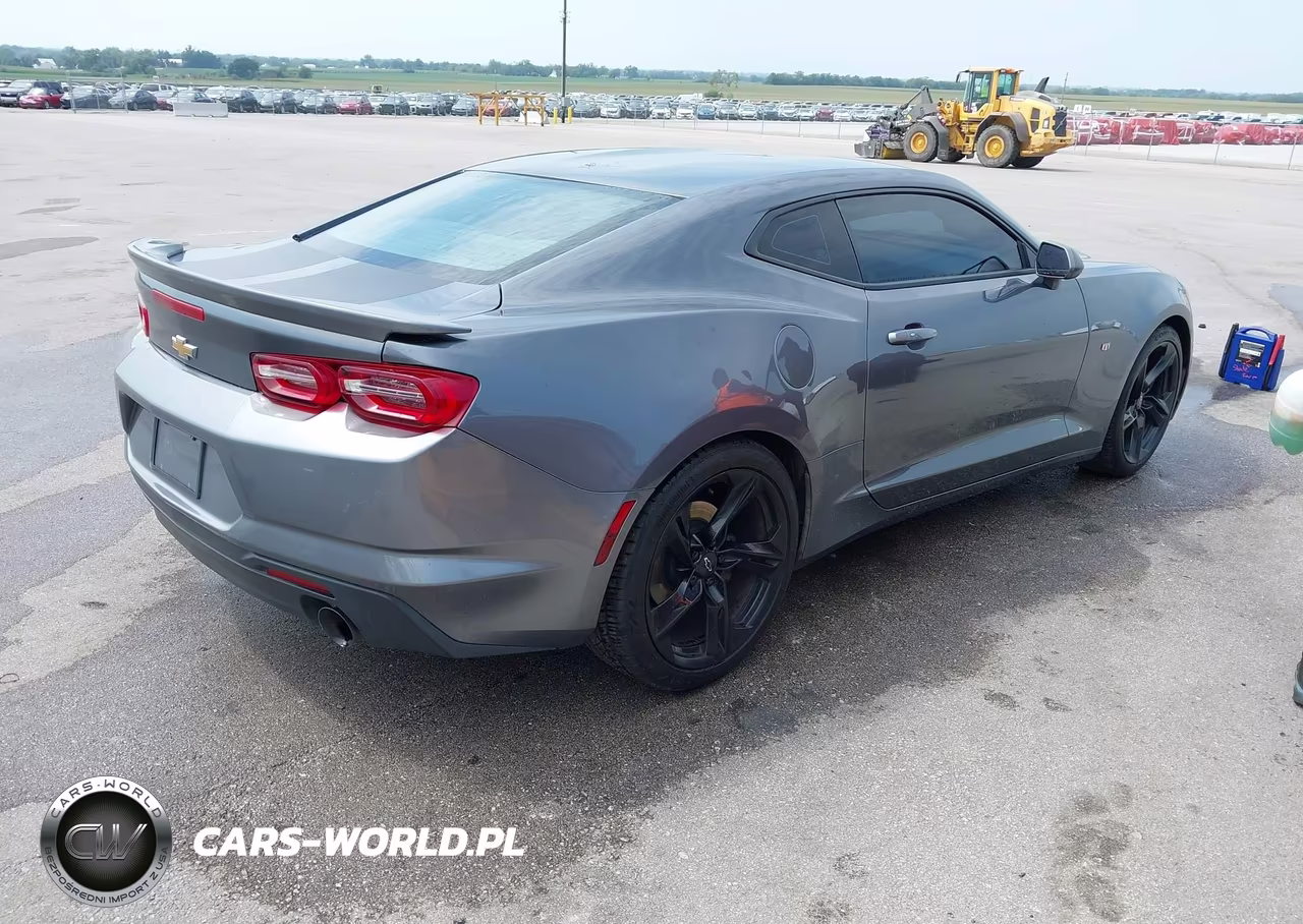 2021 Chevrolet Camaro Rwd 1Lt VIN:1G1FB1RX5M0100152 - 4