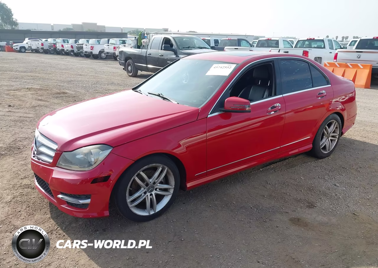 2013 Mercedes-Benz C 250 Sport VIN:WDDGF4HB9DR283726 - 2