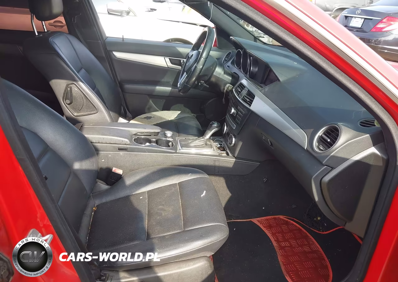 2013 Mercedes-Benz C 250 Sport VIN:WDDGF4HB9DR283726 - 5