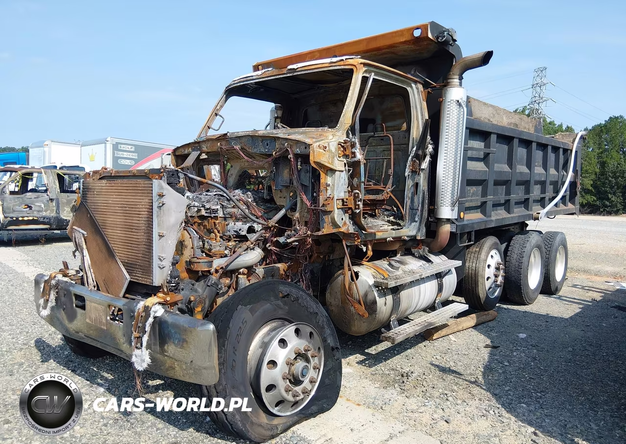 2006 Sterling Truck L 9500 VIN:2FZHAZDEX6AW87773 - 2