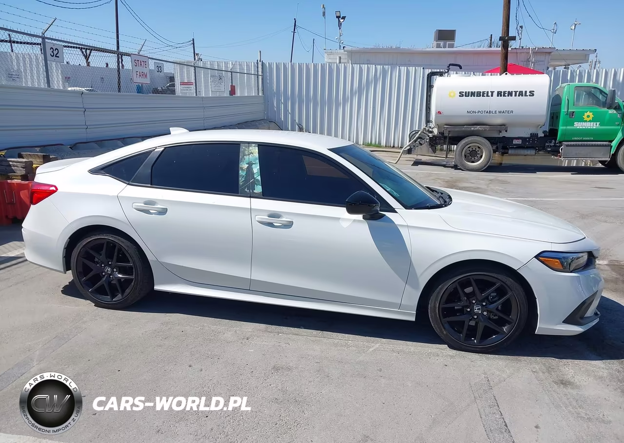 2024 Honda Civic Sport VIN:2HGFE2F5XRH518640 - 13