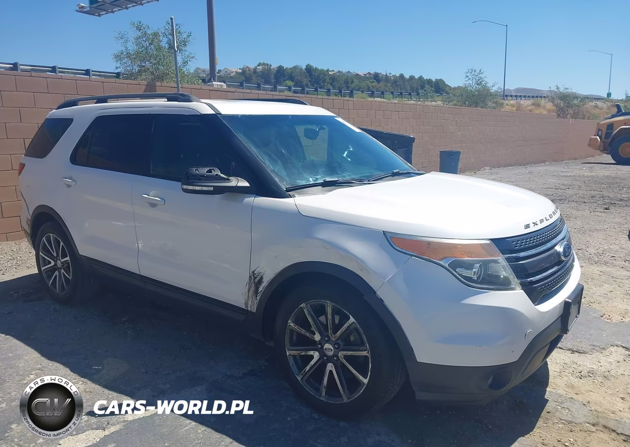 2015 Ford Explorer Xlt – zdjęcie 1 z 17