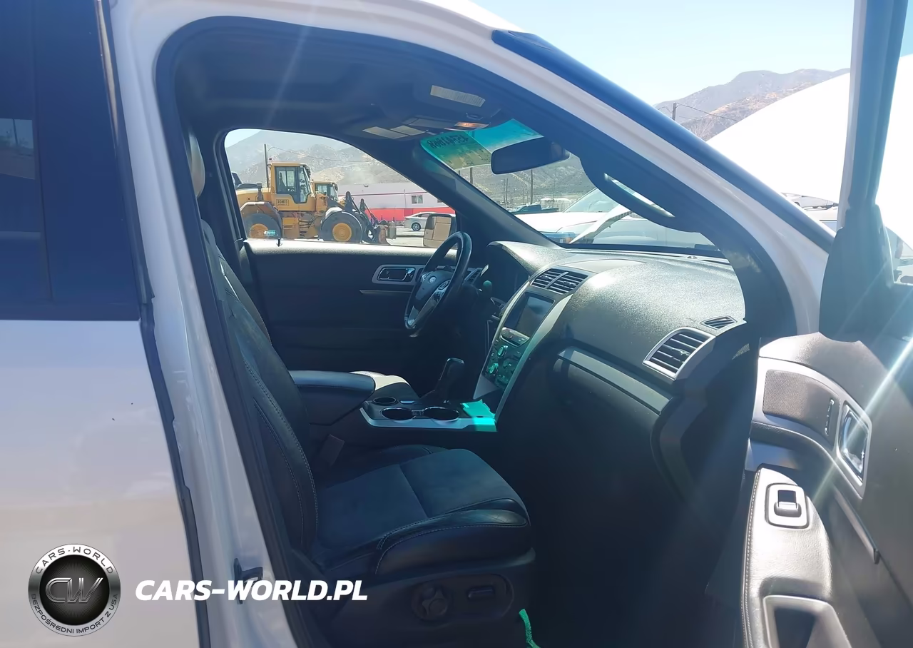 2015 Ford Explorer Xlt VIN:1FM5K7D8XFGC64752 - 5