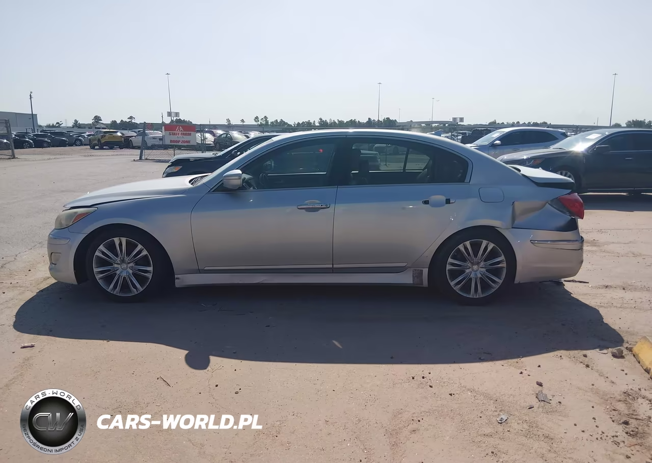 2012 Hyundai Genesis 3.8 VIN:KMHGC4DD1CU165834 - 14