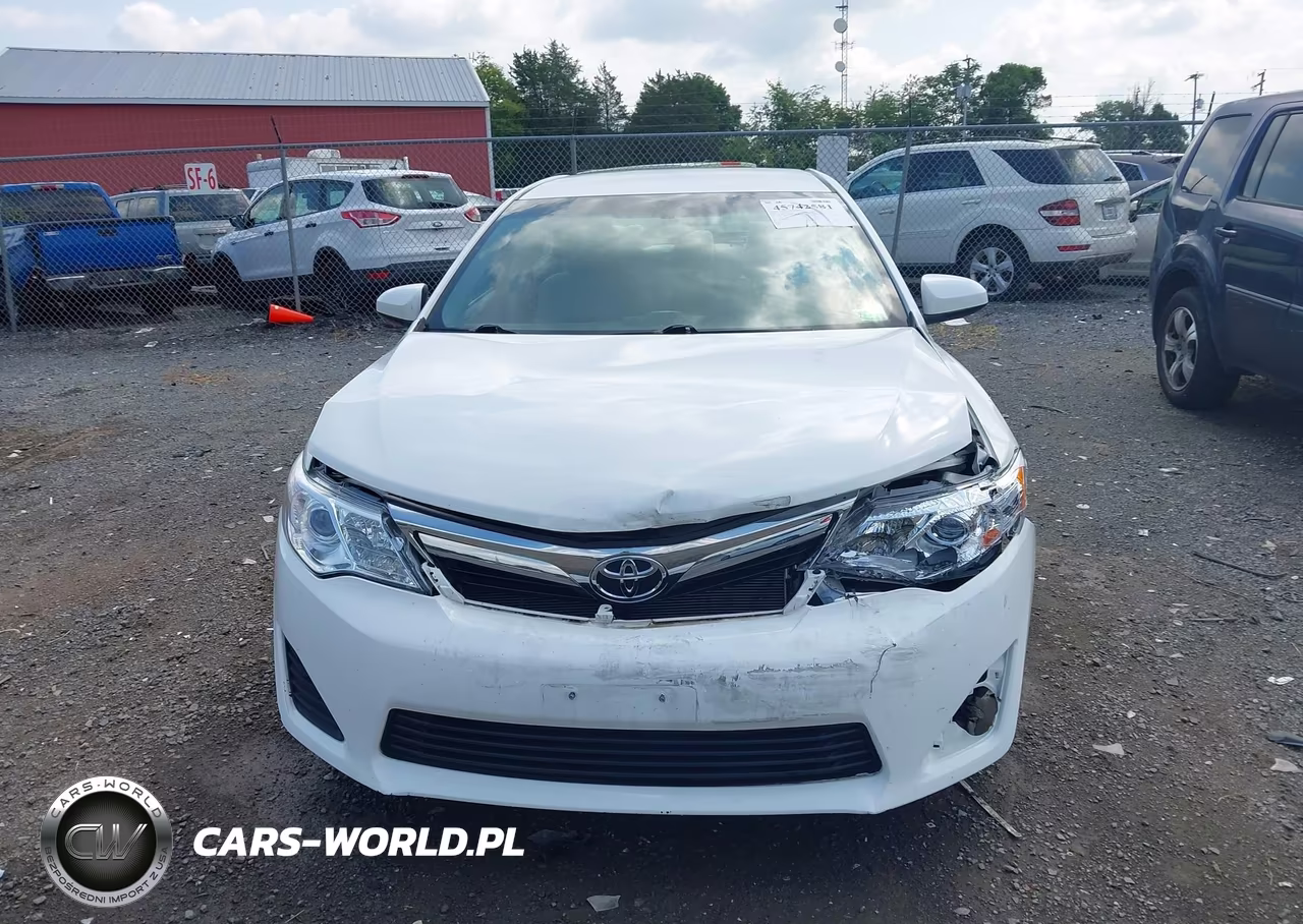 2012 Toyota Camry Le VIN:4T1BF1FK1CU560995 - 12