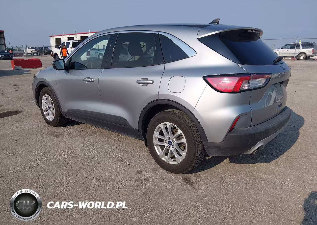 2021 Ford Escape Se VIN:1FMCU0G63MUA58688 - 3