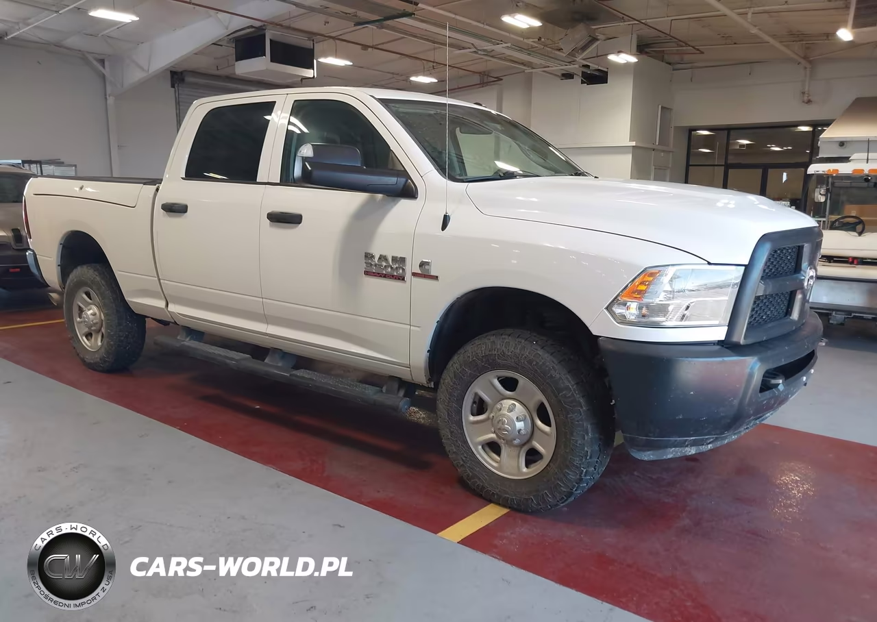 2017 Ram 3500 Tradesman 4X4 6'4 Box