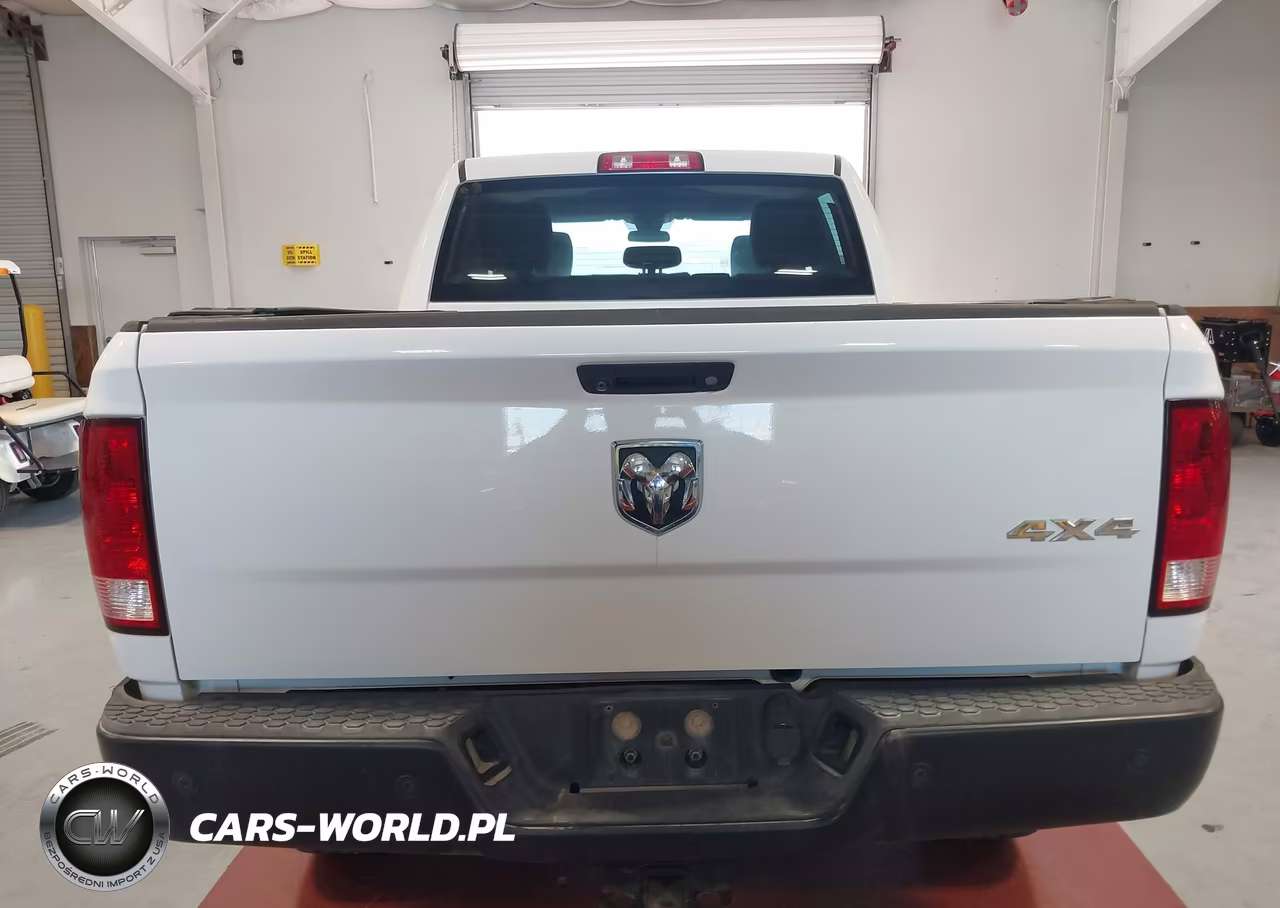 2017 Ram 3500 Tradesman 4X4 6'4 Box VIN:3C63R3CL8HG707212 - 15