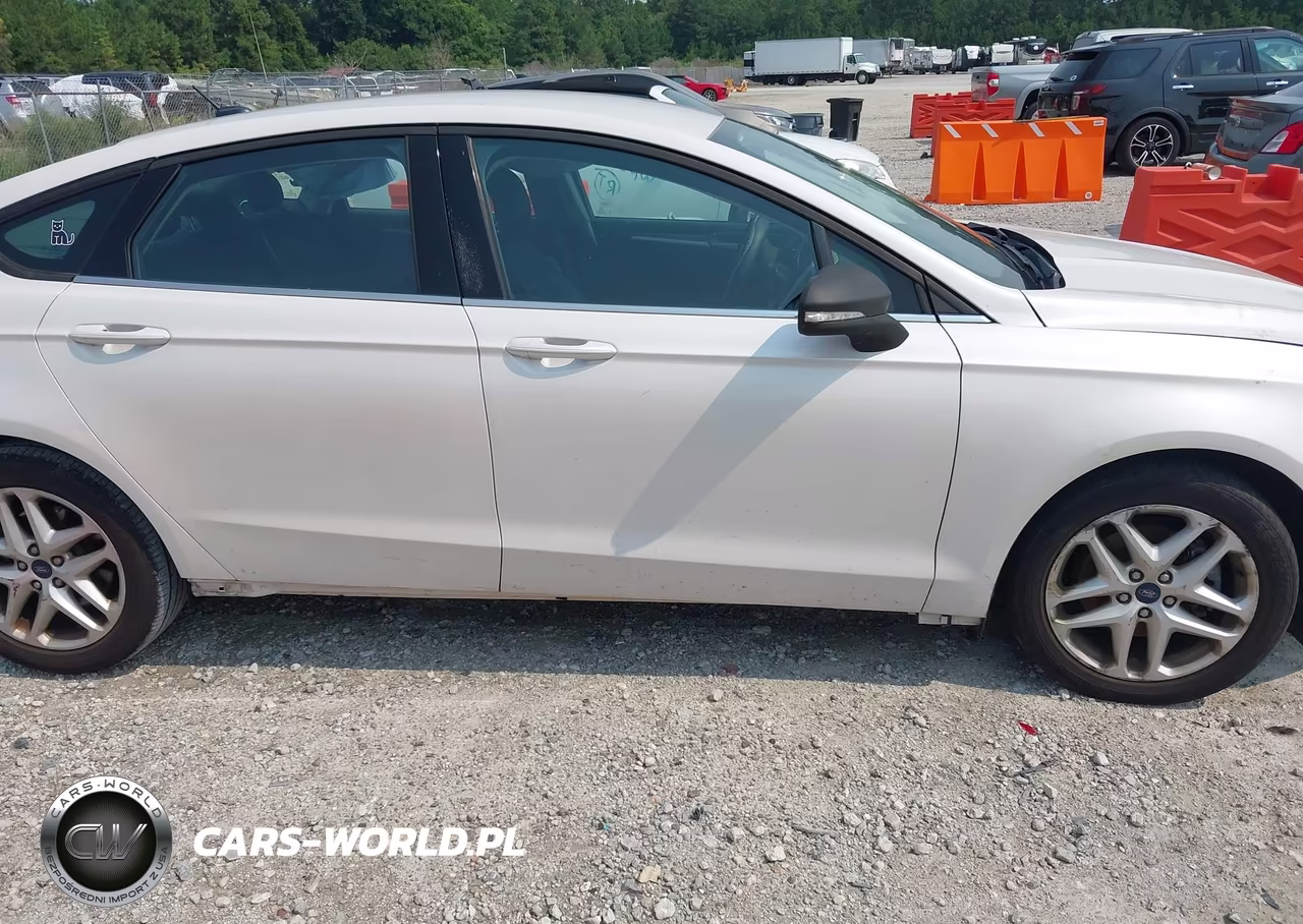 2013 Ford Fusion Se VIN:3FA6P0H71DR375317 - 13