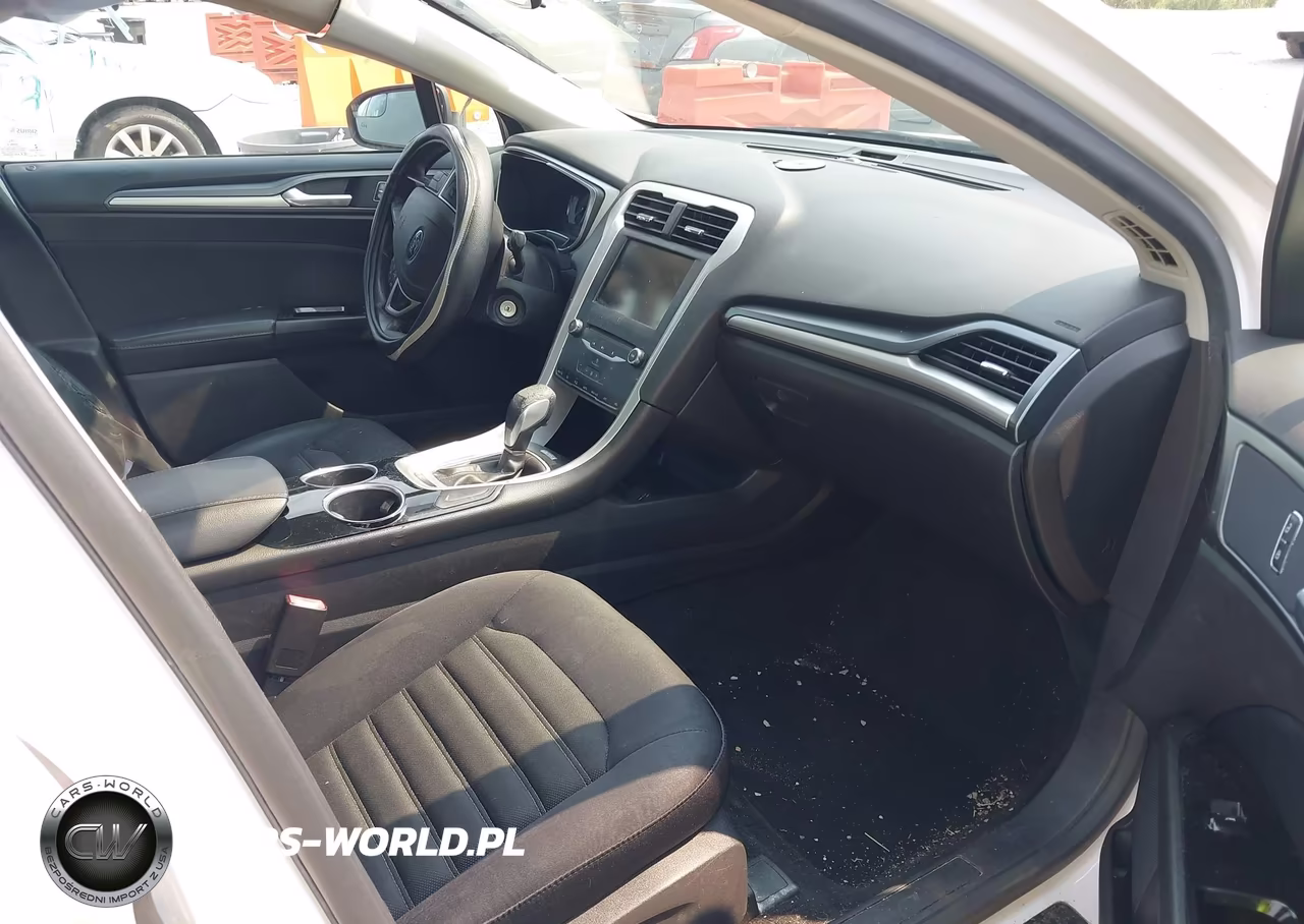 2013 Ford Fusion Se VIN:3FA6P0H71DR375317 - 5