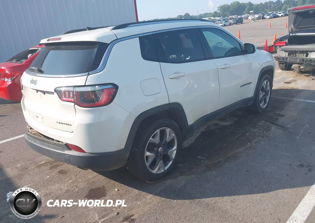 2019 Jeep Compass Limited Fwd VIN:3C4NJCCB1KT662449 - 4