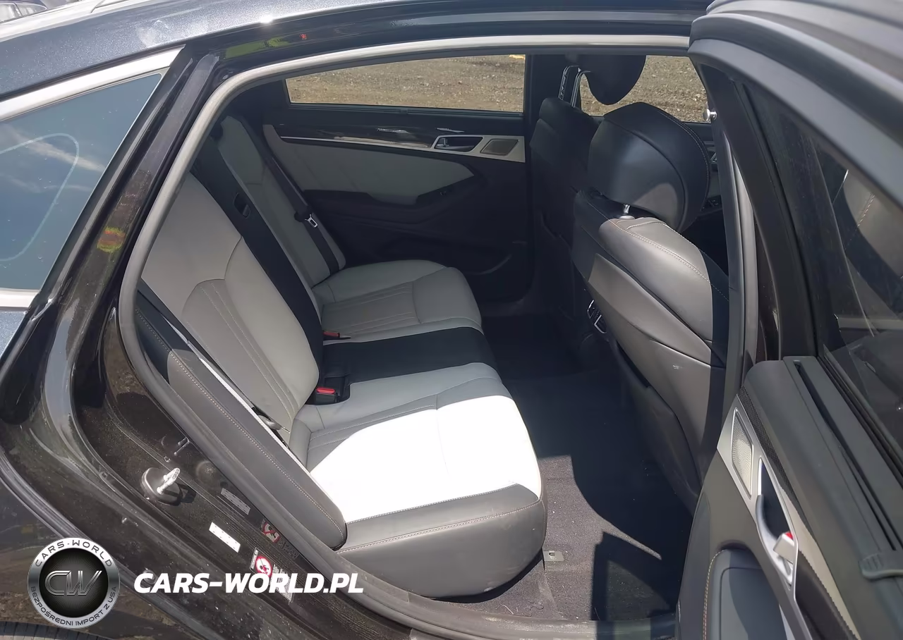 2018 Genesis G80 3.3T Sport VIN:KMHGN4JB7JU248453 - 8