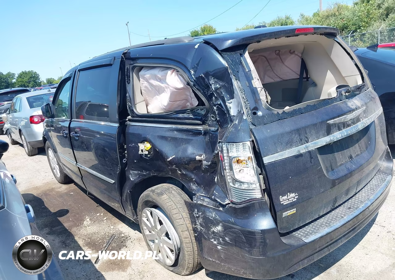 2014 Chrysler Town & Country Touring VIN:2C4RC1BG3ER394802 - 3