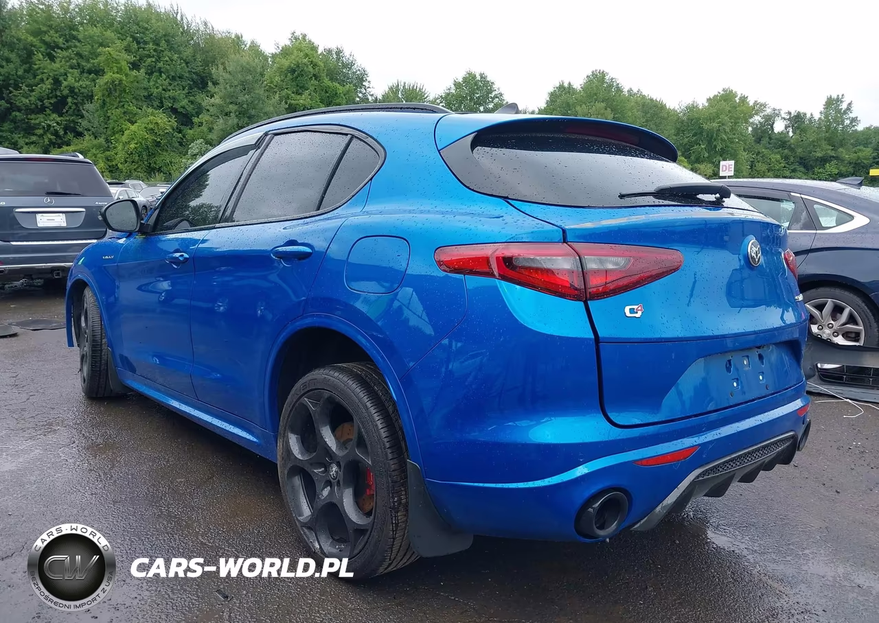 2022 Alfa Romeo Stelvio Veloce Ti Awd VIN:ZASPAKBN5N7D31789 - 3
