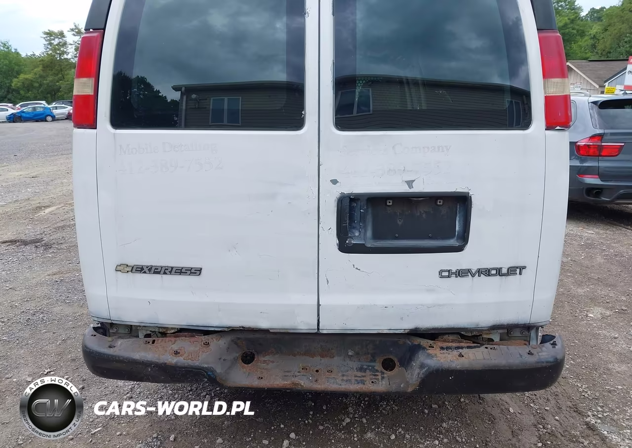 2003 Chevrolet Express Cargo Van VIN:1GCHG39U031125889 - 6