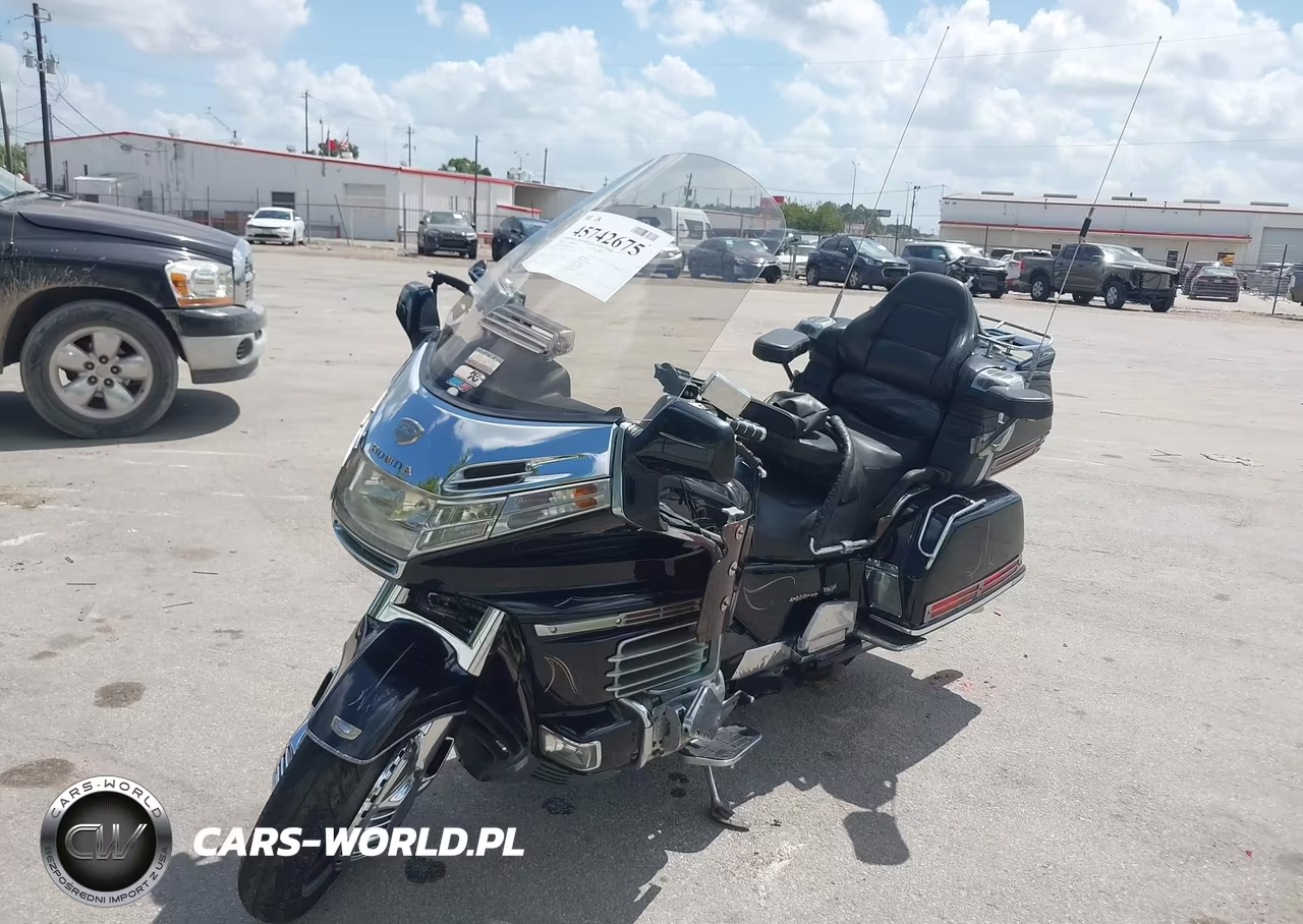 1999 Honda Gl1500 Se12 VIN:1HFSC2239XA103835 - 2