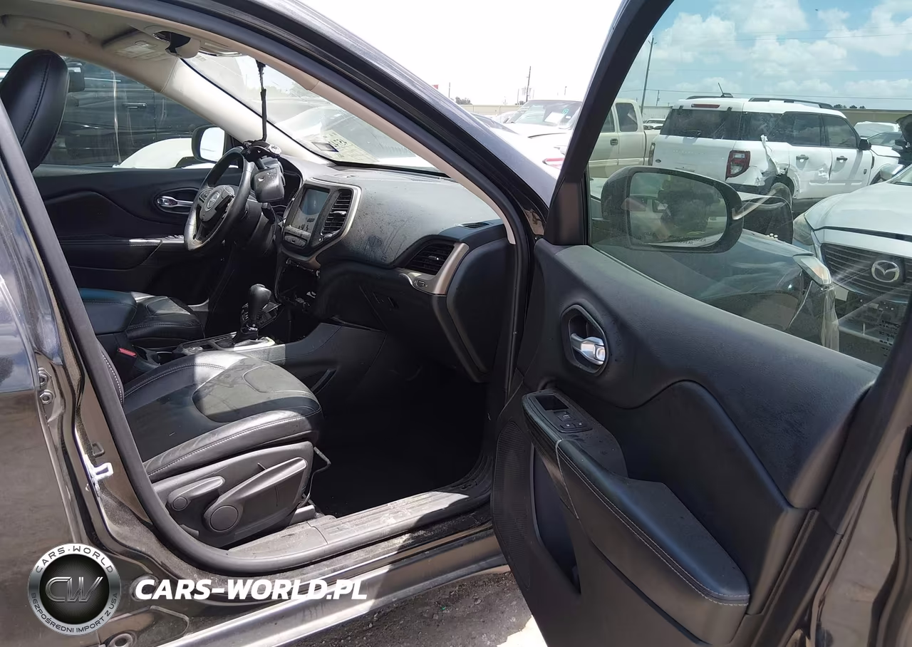 2014 Jeep Cherokee Limited VIN:1C4PJLDB1EW238355 - 5