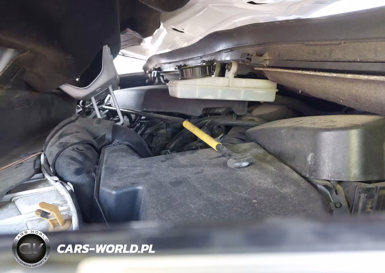 2016 Ford Escape Titanium VIN:1FMCU0J98GUB06967 - 10