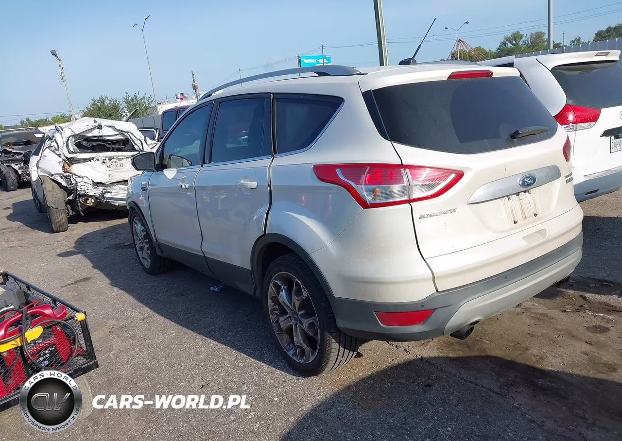 2016 Ford Escape Titanium VIN:1FMCU0J98GUB06967 - 3