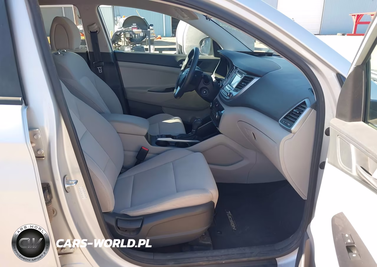 2018 Hyundai Tucson Se VIN:KM8J2CA49JU655748 - 5