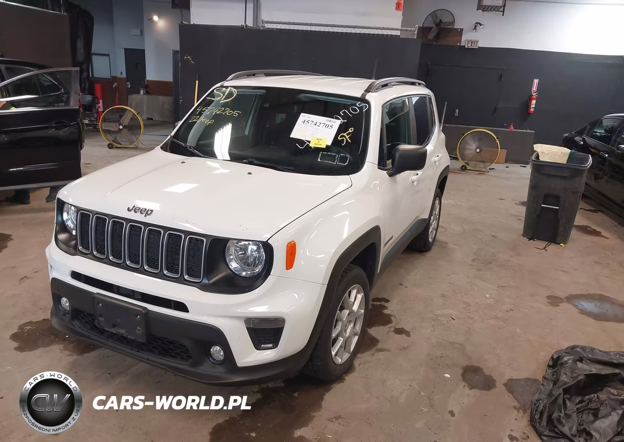 2022 Jeep Renegade Latitude 4X4 VIN:ZACNJDB13NPN72372 - 2
