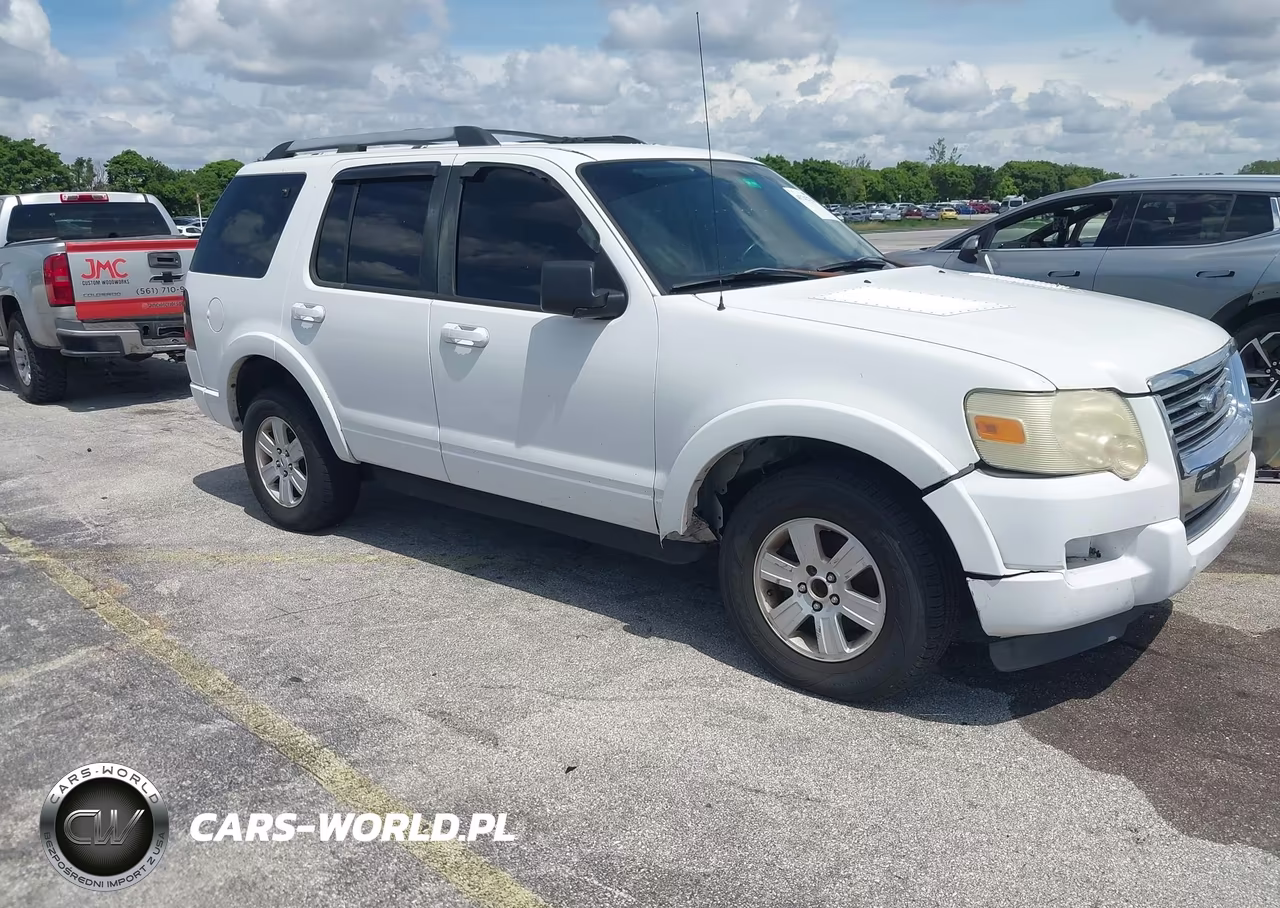 2010 Ford Explorer Xlt