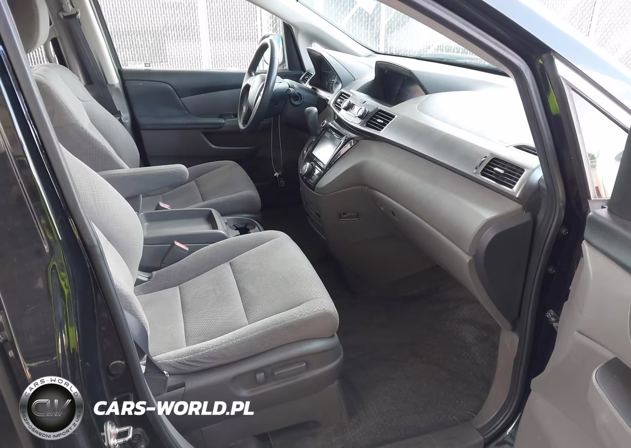 2016 Honda Odyssey Se VIN:5FNRL5H30GB160501 - 5