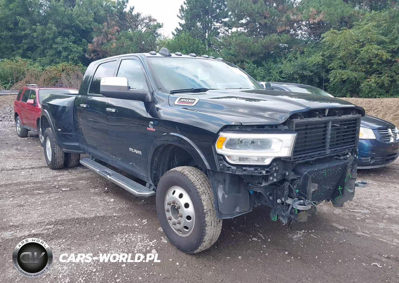 2022 Ram 3500 Laramie 4X4 6'4 Box – zdjęcie 1 z 15