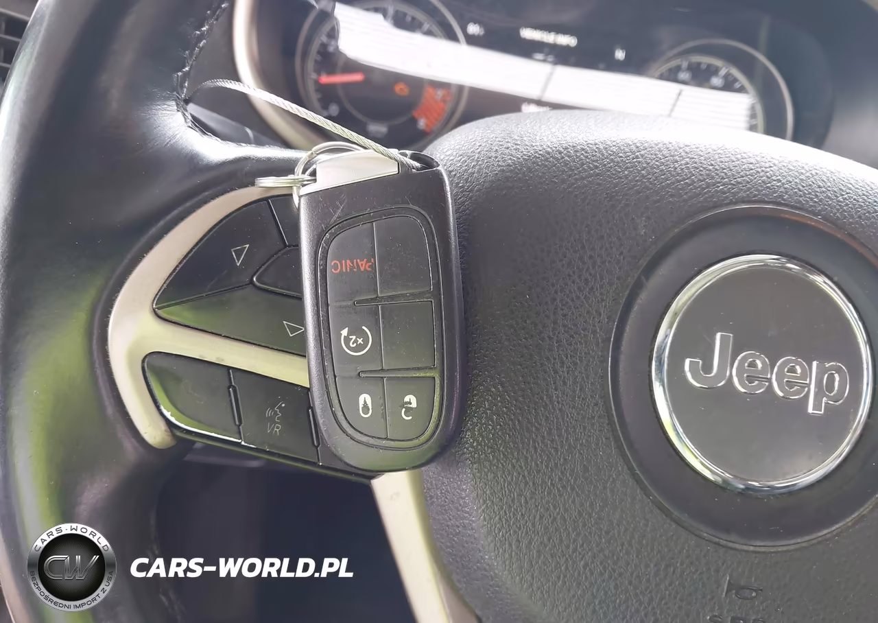 2014 Jeep Cherokee Limited VIN:1C4PJMDS8EW211515 - 11