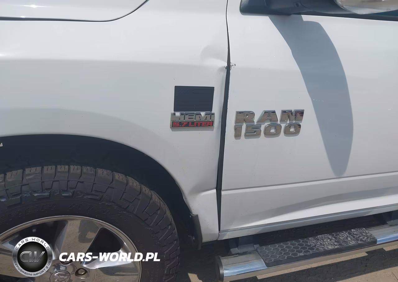 2016 Ram 1500 Big Horn VIN:3C6RR7LT4GG225675 - 17