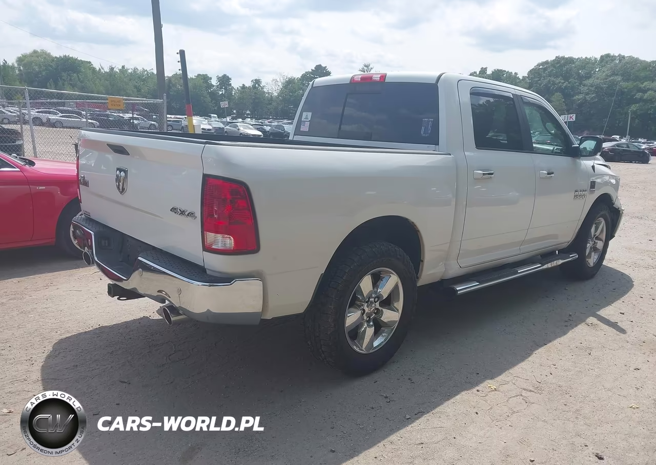 2016 Ram 1500 Big Horn VIN:3C6RR7LT4GG225675 - 4