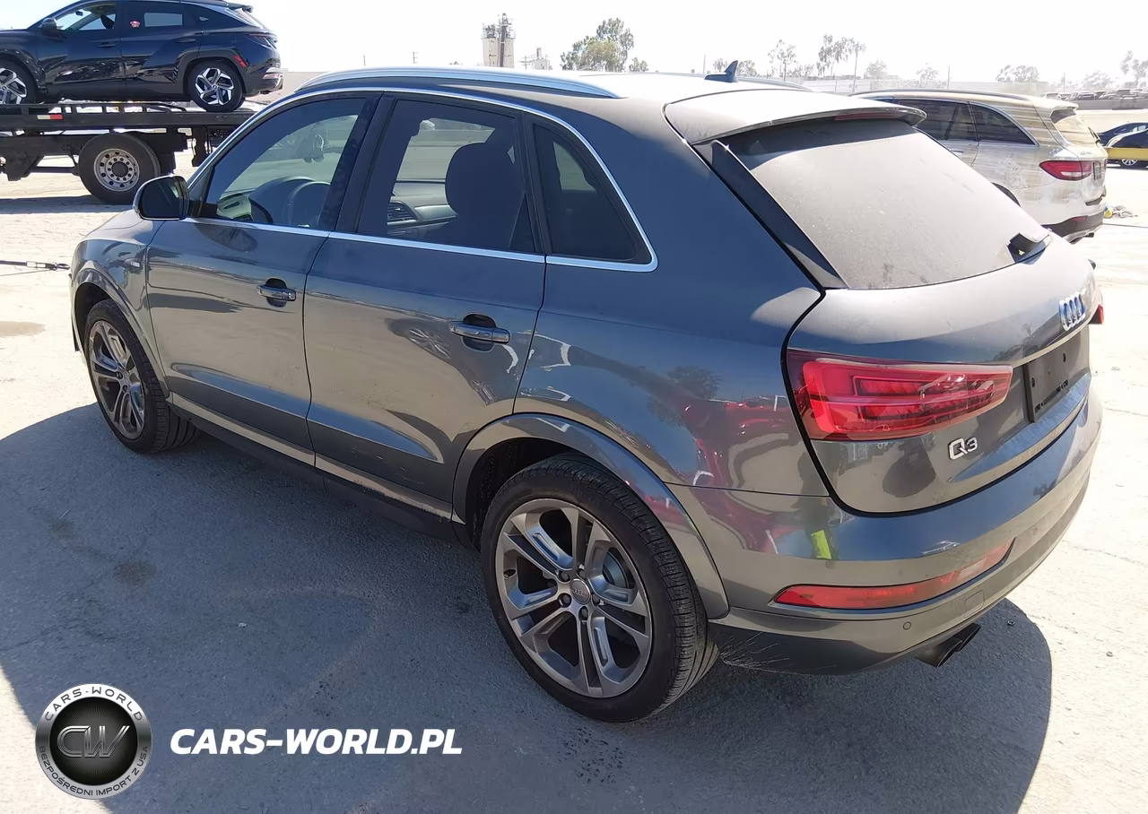 2018 Audi Q3 2.0T Premium-2.0T Sport Premium VIN:WA1HCCFS8JR007922 - 3