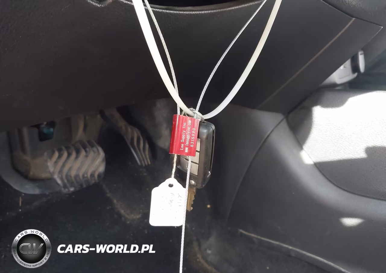 2019 Nissan Rogue Sport S VIN:JN1BJ1CR2KW316850 - 11