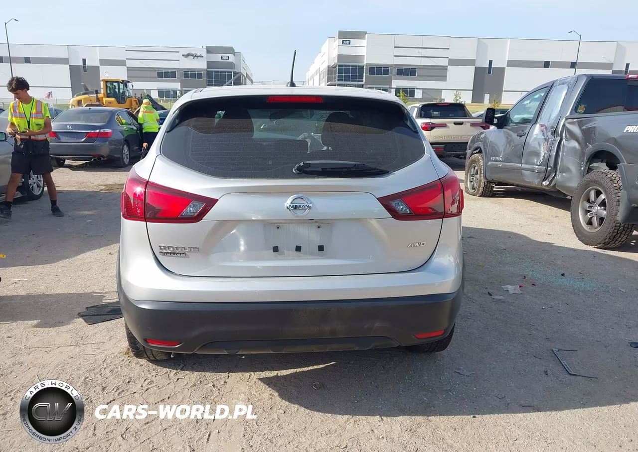 2019 Nissan Rogue Sport S VIN:JN1BJ1CR2KW316850 - 17