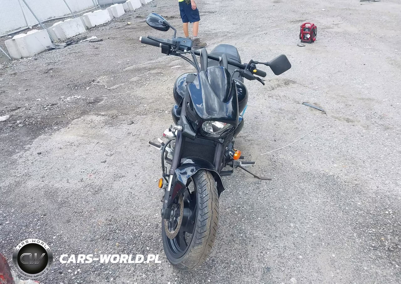 2016 Suzuki Vz1500 VIN:JS1VY55A3G2100020 - 5