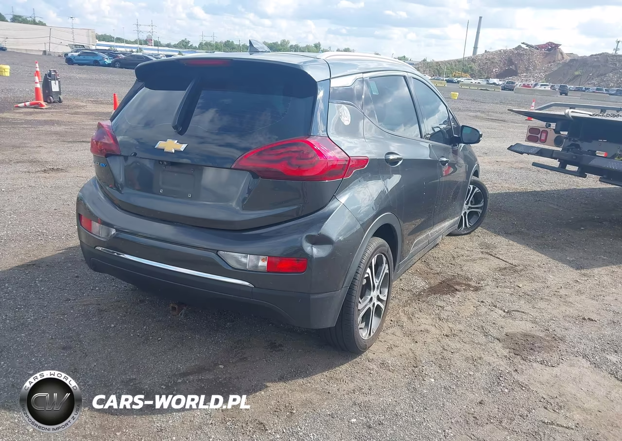 2018 Chevrolet Bolt Ev Premier VIN:1G1FX6S02J4121038 - 4