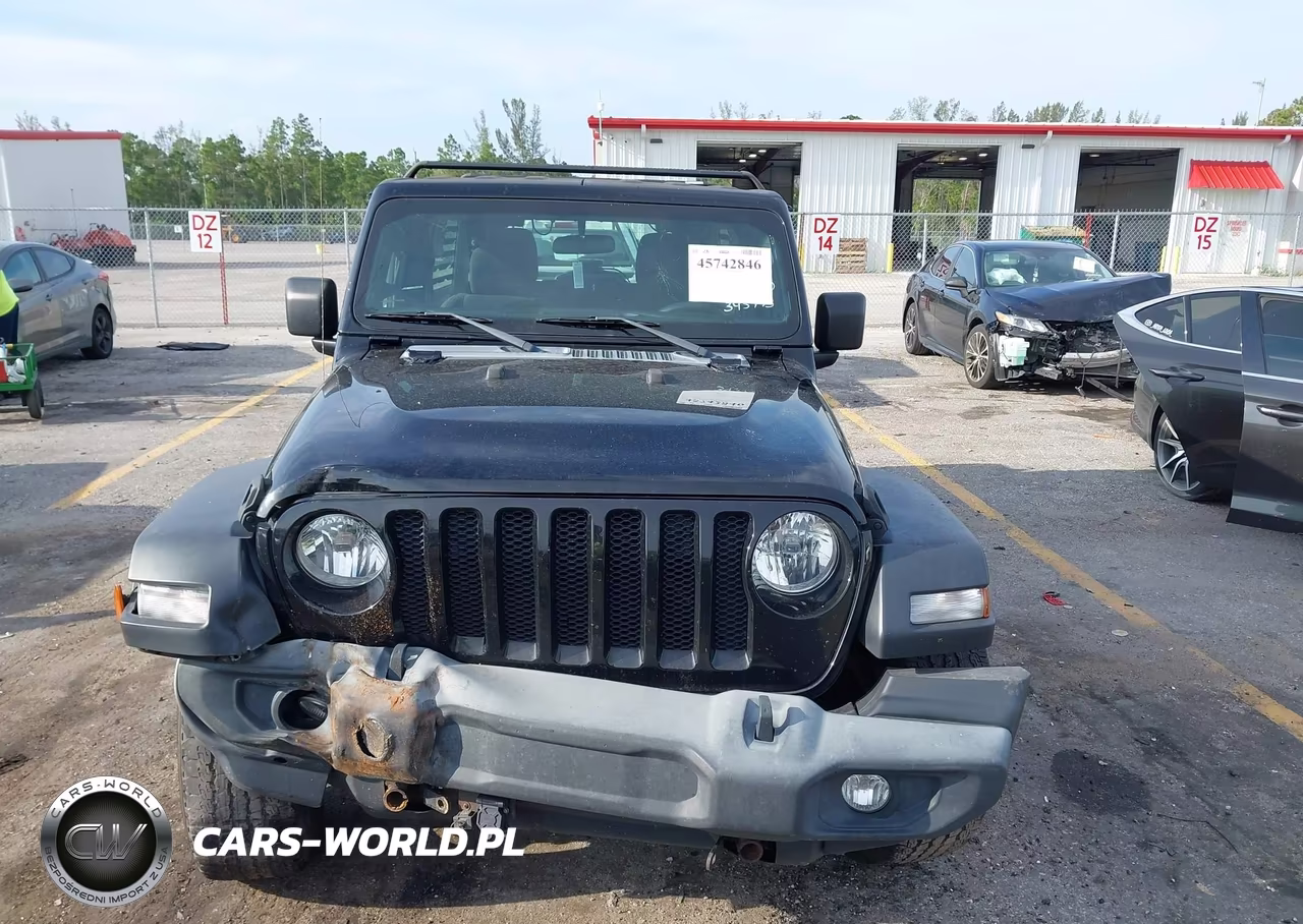2020 Jeep Wrangler Unlimited Sport 4X4 VIN:1C4HJXDN2LW345773 - 12