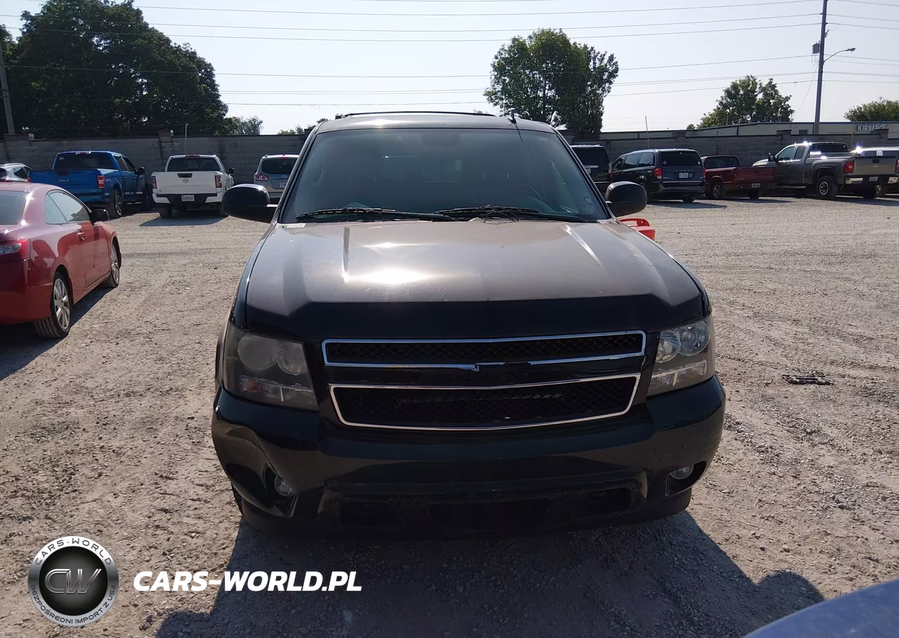 2011 Chevrolet Suburban Lt VIN:1GNSKJE36BR343378 - 10